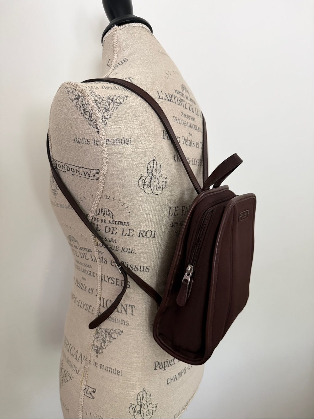 VINTAGE COACH neoprene and leather backpack, model 6215 - Picture 3 of 16